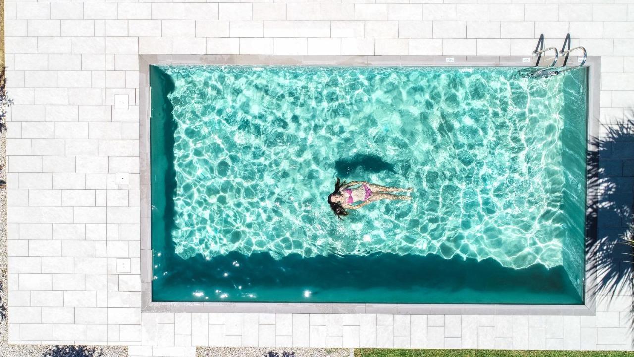 Petronila Luxury Villa With Heated Private Pool Kíssamos Exterior foto